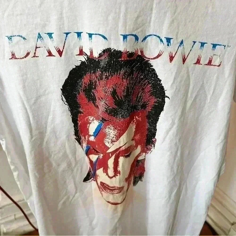 David Bowie Sukita Licensed T-Shirt, Men’s Small / Women’s XL